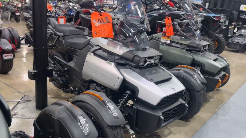 New 2025 Can-Am CANYON STANDARD Image 6