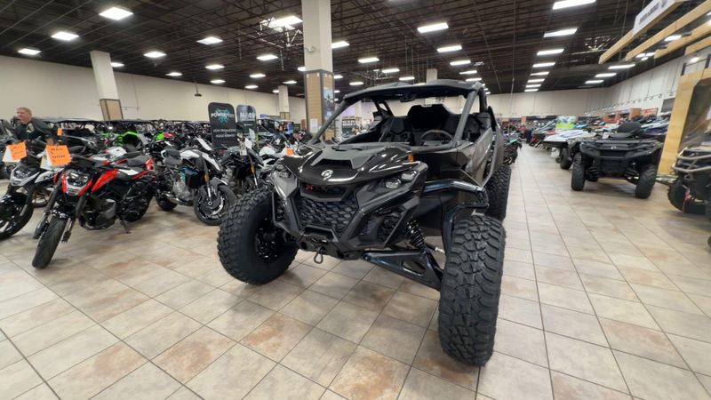 New 2026 Can-Am MAVERICK R X RS WITH SMART-SHOX 999T DCT Image 4