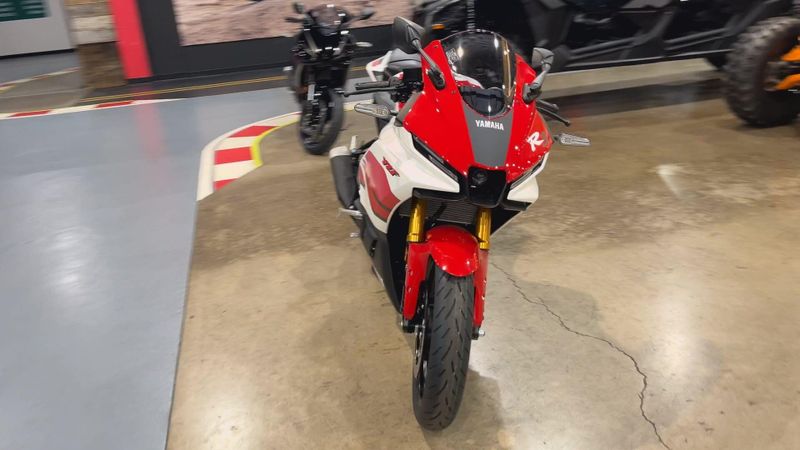 New 2026 Yamaha YZF-R3 ABS CA 70TH ANNIVERSARY EDITION Image 7