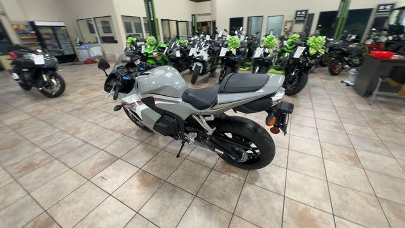 New 2026 Honda CBR600RR Image 2