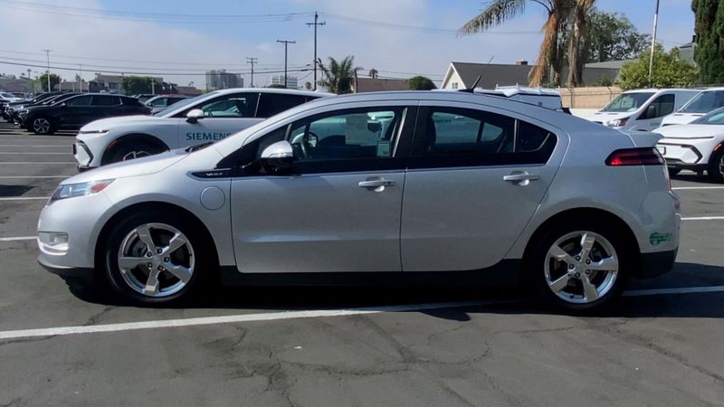 Used 2012 Chevrolet Volt BaseImage 6