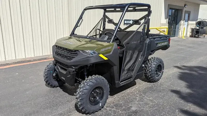 2025 Polaris RANGER 1000 EPS SAGE GREENImage 1