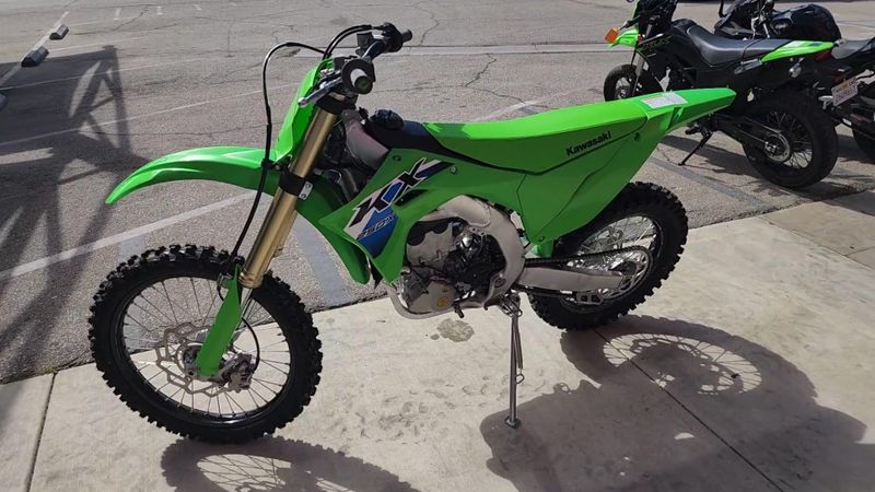 New 2027 Kawasaki KX250FX Image 8