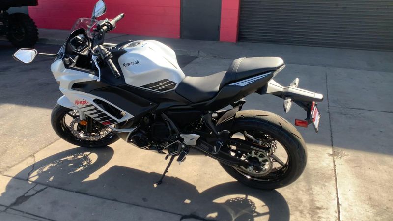 New 2026 Kawasaki NINJA 650 ABS Image 6