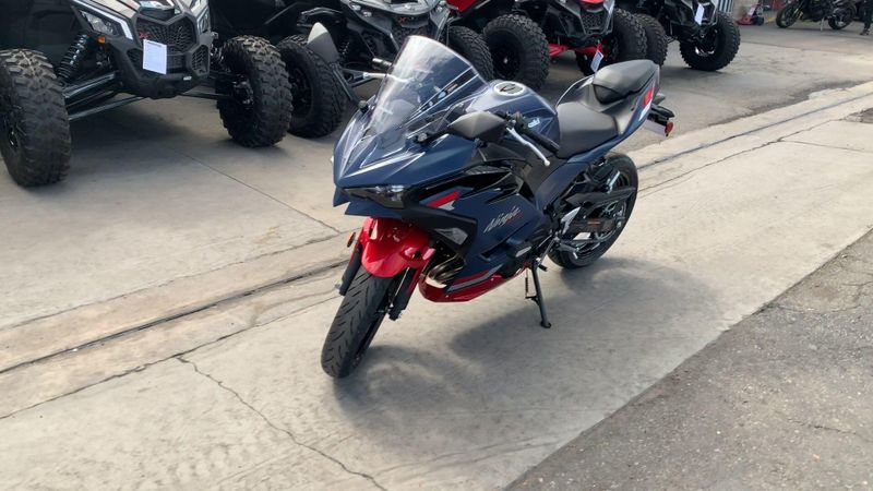 New 2026 Kawasaki NINJA 500 SE ABS Image 5