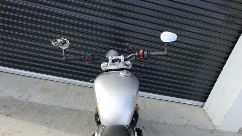 New 2025 Triumph Speed Twin 1200 Base 