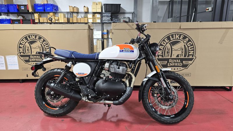 2025 Royal Enfield Bear 650 Image 1