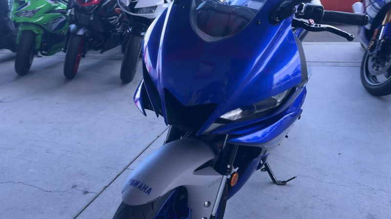 Used 2021 Yamaha YZF-R3 ABS Image 7