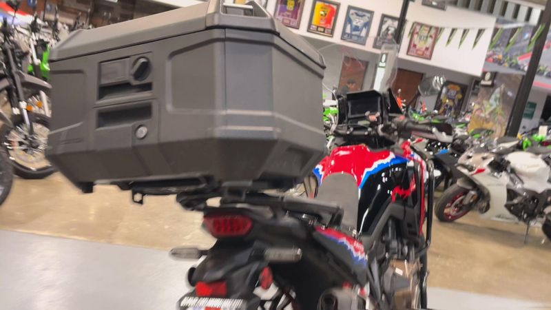 Used 2024 Honda AFRICA TWIN DCT Image 3