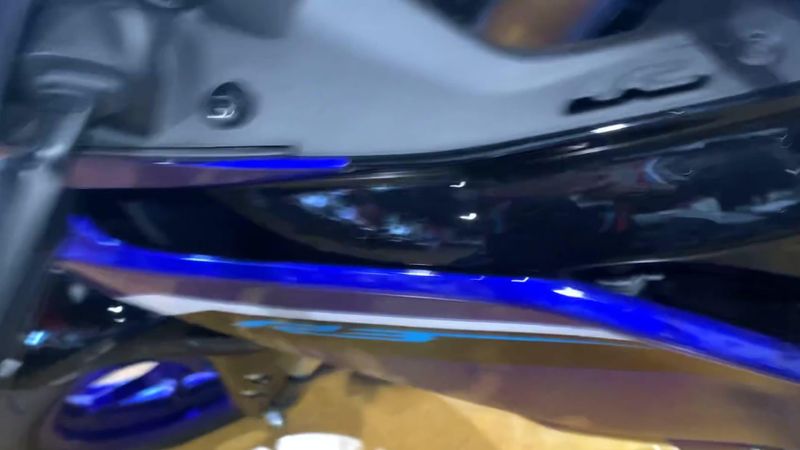 New 2025 Yamaha YZF-R3 ABS Image 5