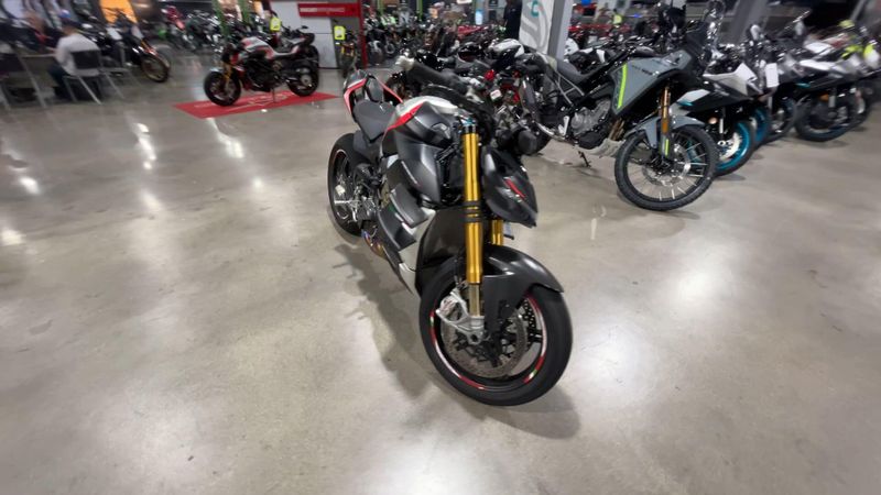 Used 2022 Ducati STREETFIGHTER V4 SP Image 2
