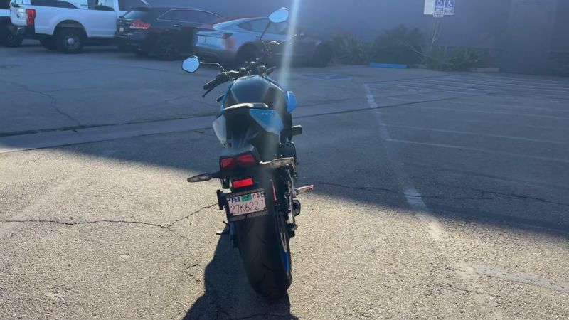 Used 2024 Suzuki GSX-8S Image 7