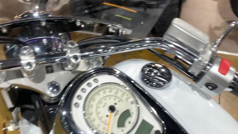 New 2025 Suzuki BOULEVARD C50T SPECIAL Image 2