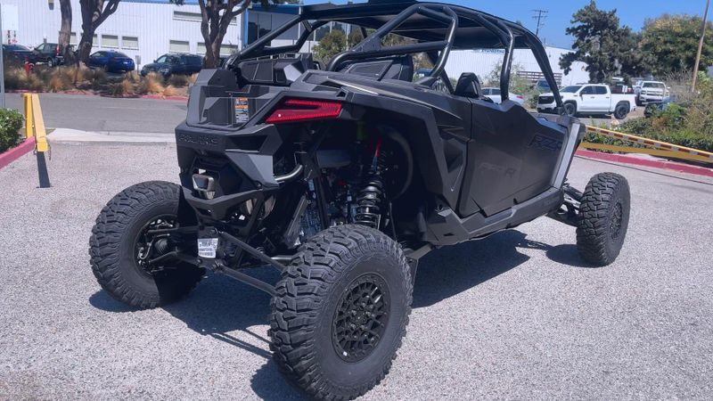 New 2026 Polaris RZR PRO R 4 ULTIMATE Image 4
