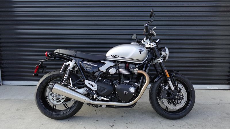 New 2025 Triumph Speed Twin 1200 