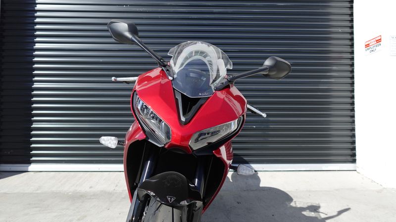 2025 Triumph Daytona 660 