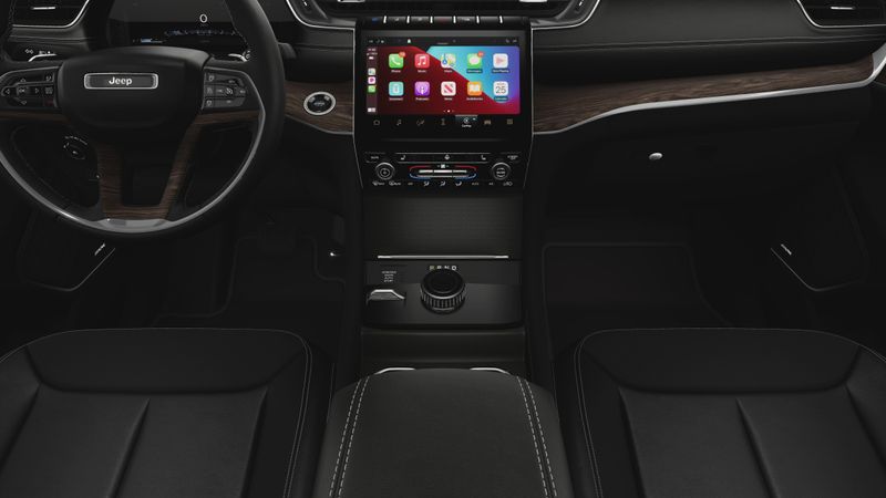 2025 Jeep Grand Cherokee Anniversary Edition 4xeImage 5