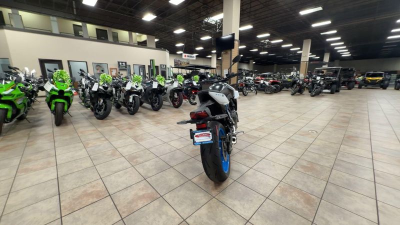Used 2023 Suzuki GSX-8S Image 8