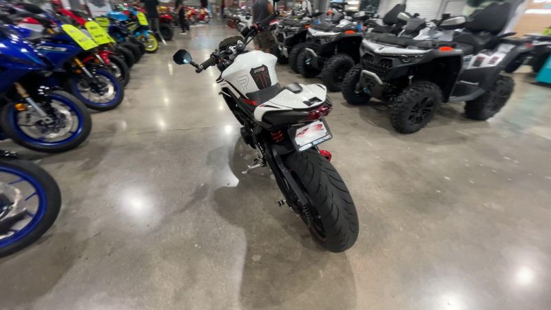 Used 2024 Triumph Street Triple 765 R Image 7