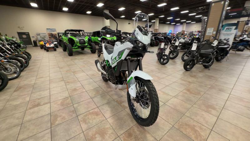 New 2026 Kawasaki KLE500 SE ABS Image 3
