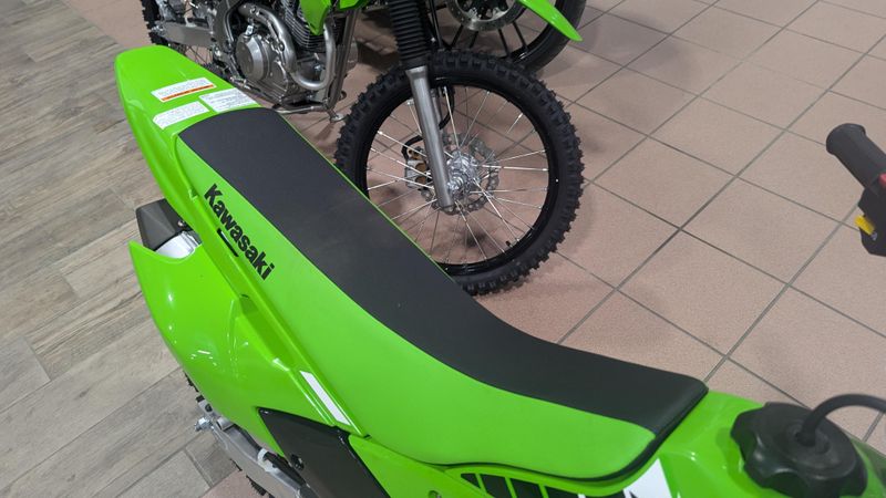 2025 Kawasaki KLX140RImage 10