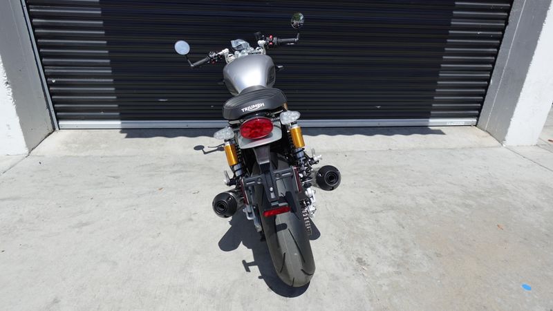 New 2027 Triumph Speed Twin 1200 Cafe Racer 