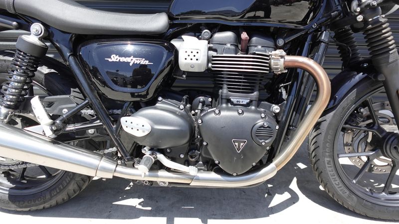 Used 2018 Triumph Street Twin Base 