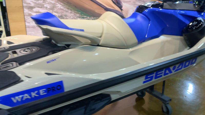 New 2025 Sea-Doo WAKE PRO 230 (SOUND SYSTEM) Image 5