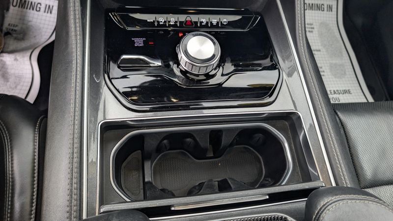 2022 Jeep Wagoneer Series IImage 26