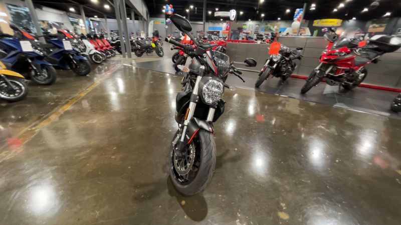 2020 Ducati MONSTER STEALTH 821 Image 3