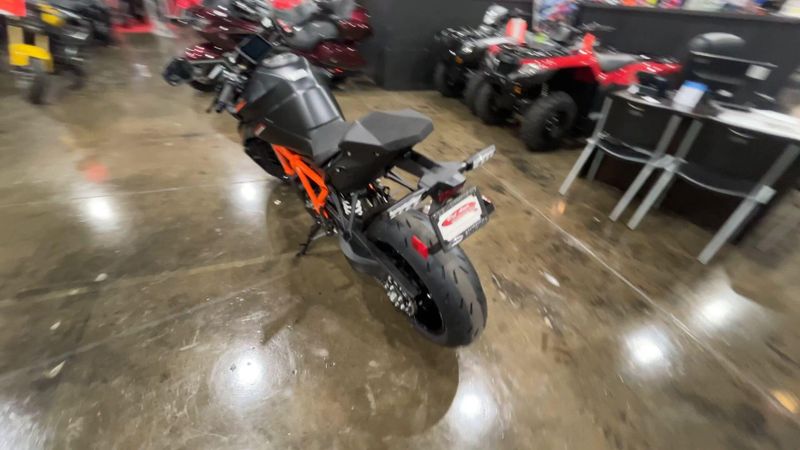 New 2026 KTM 1390 SUPER DUKE R EVO Image 6