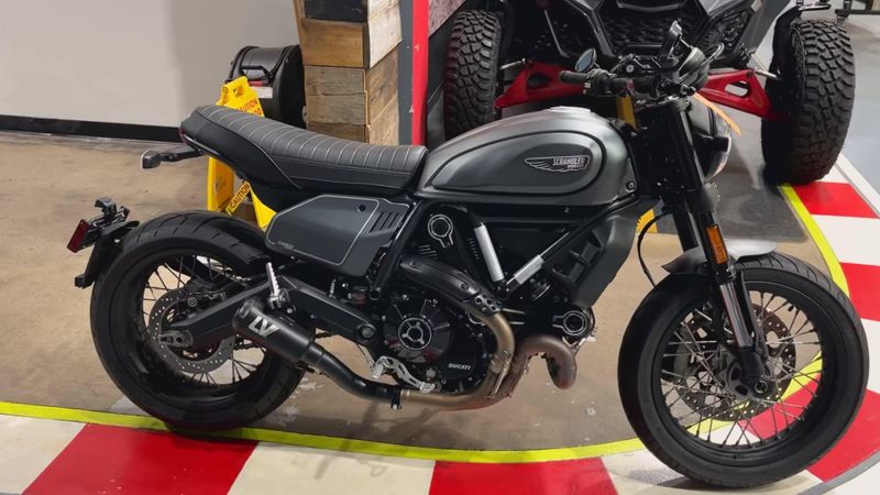 Used 2023 Ducati Scrambler Icon Dark Image 5
