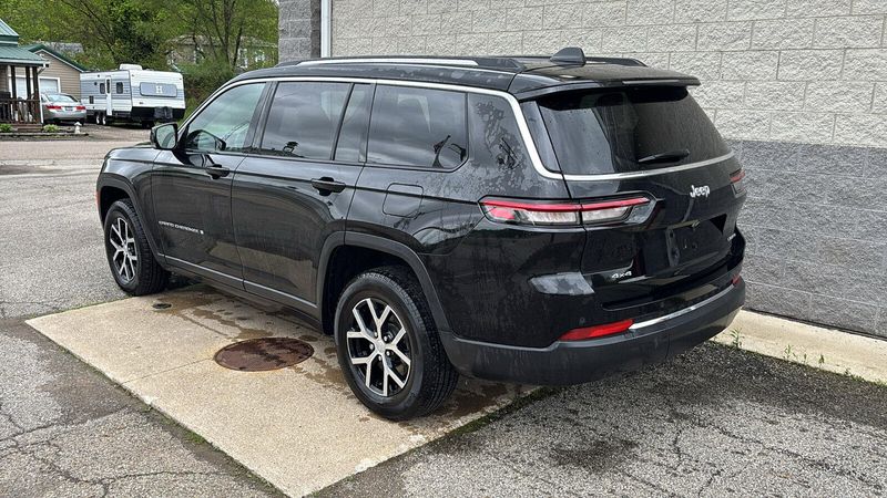 2023 Jeep Grand Cherokee L LimitedImage 3