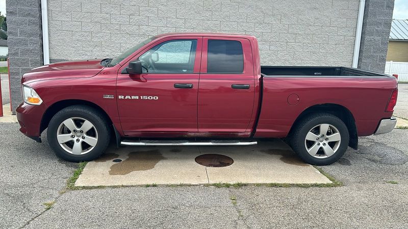 2012 RAM 1500 ExpressImage 2