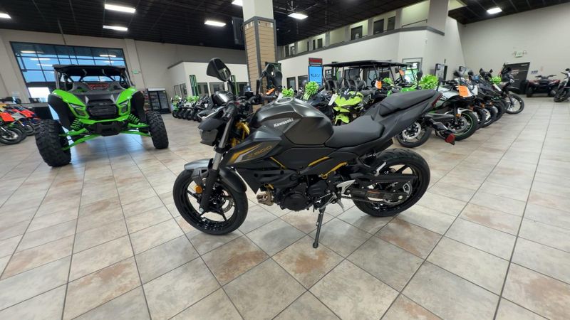 New 2026 Kawasaki Z500 ABS Image 6