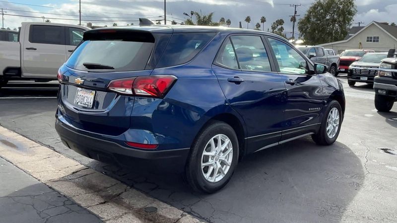 Used 2022 Chevrolet Equinox LSImage 9