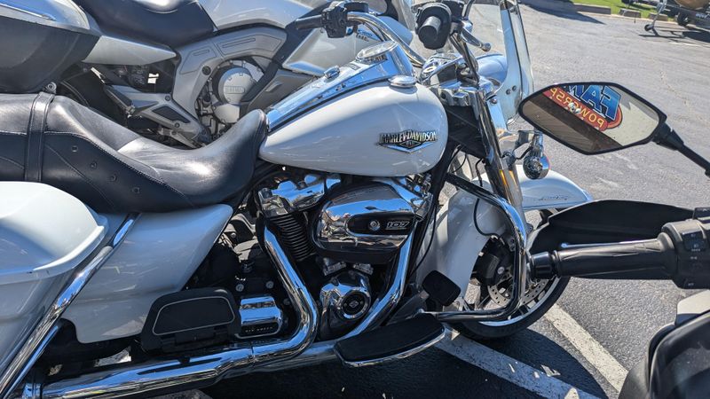 2020 HARLEY ROAD KING BASEImage 2