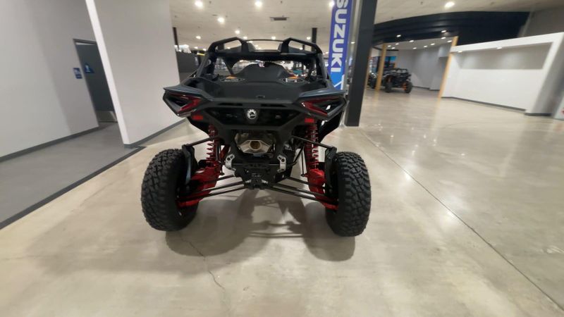 New 2026 Can-Am MAVERICK R X RS WITH SMART-SHOX 999T DCT Image 4