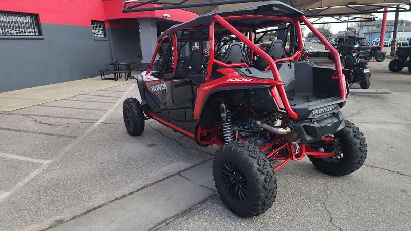 New 2025 Honda TALON1000R4 FOX LIVE VALVE Image 9
