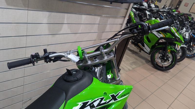 2025 Kawasaki KLX 230RImage 7