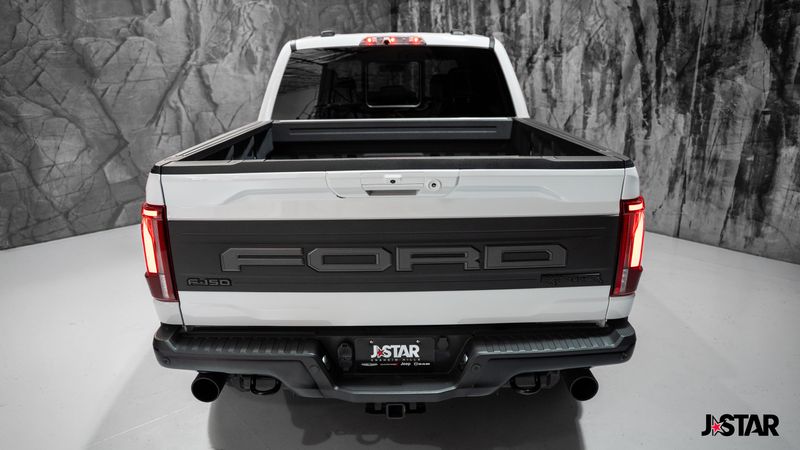 2024 Ford F-150 Raptor photo 23