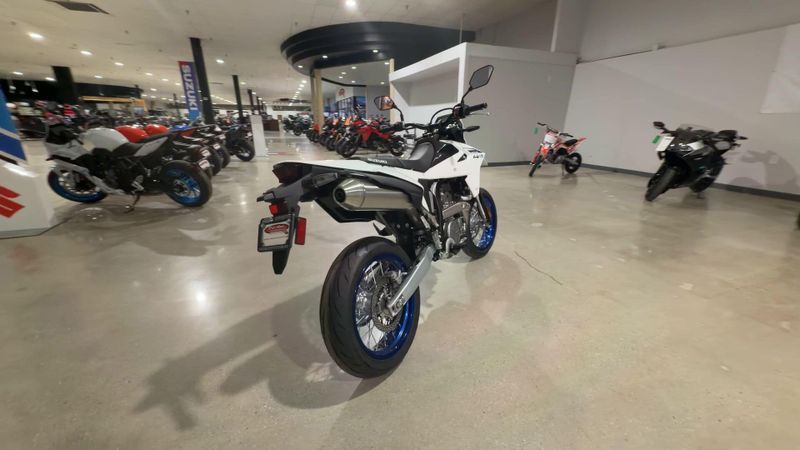 New 2025 Suzuki DR-Z4SM Image 3