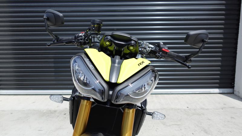 2026 Triumph Speed Triple 1200 RX 