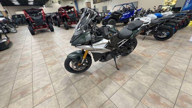 New 2024 Suzuki GSX-S1000GX+ Image 8