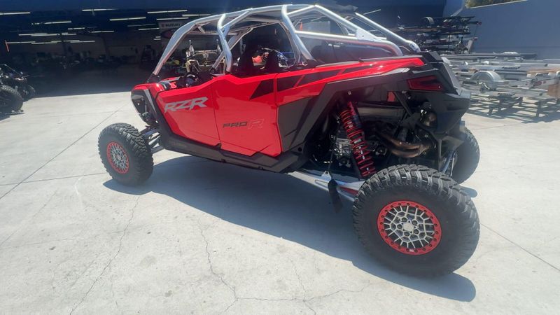 New 2026 Polaris RZR PRO R 4 ULTIMATE Image 6