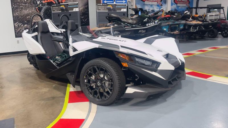 New 2026 Polaris SLINGSHOT SL AUTODRIVE Image 5