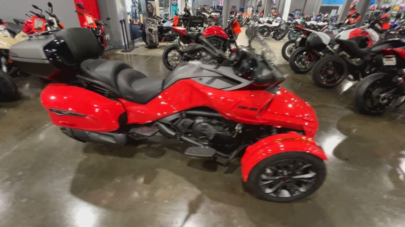 2022 Can-Am H7NA  in a PLASMA RED/ CARBON BLACK exterior color. Del Amo Motorsports delamomotorsports.com 