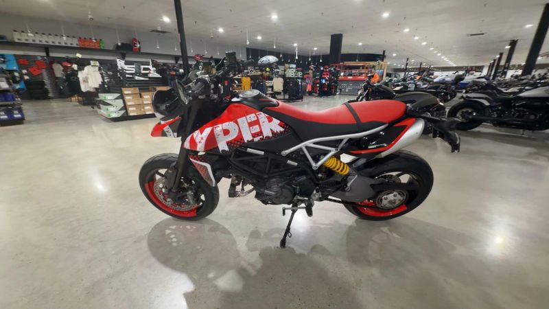 Used 2022 Ducati HYPERMOTARD 950 RVE Image 5