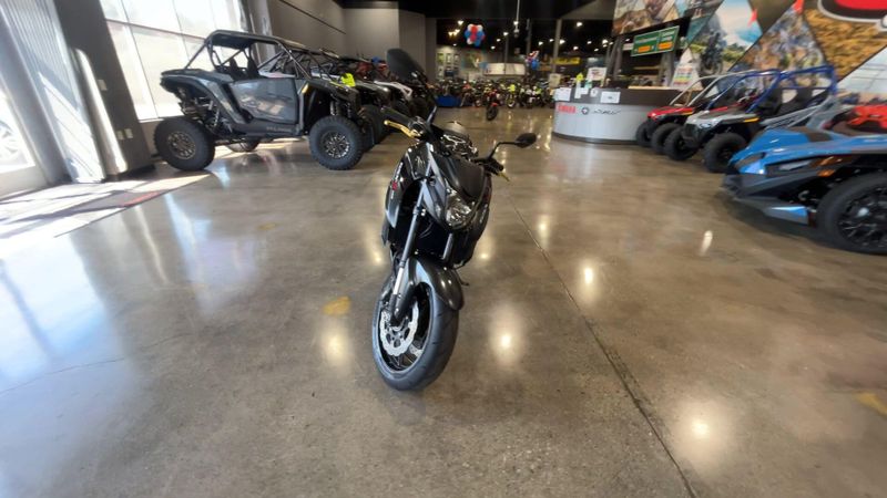 Used 2022 Suzuki GSX-S750Z ABS Image 3