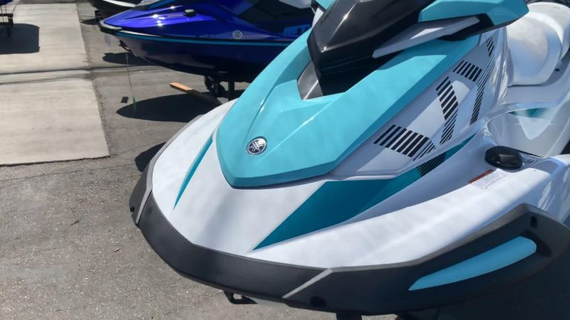 New 2025 Yamaha VX Image 2